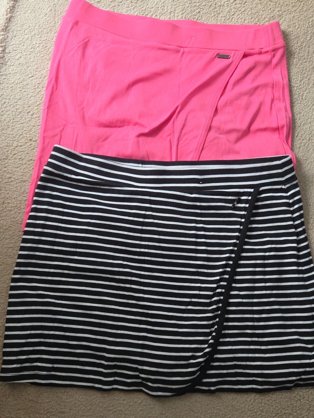 Jones New York Pink Solid Skort And  Black & White Striped Skort